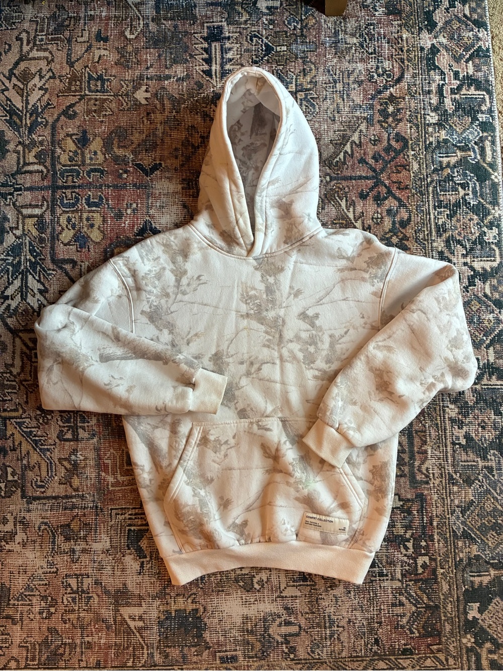Comfrt Neutral Cream Camo Sweatshirt